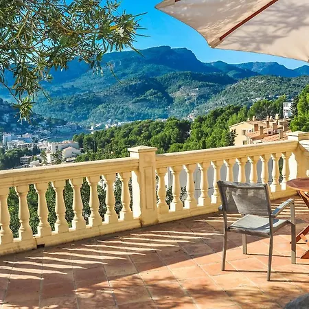 2712 - Sunny And Cute Flat In Port De Soller