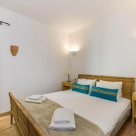 2712 - Sunny And Cute Flat In * Port De Soller